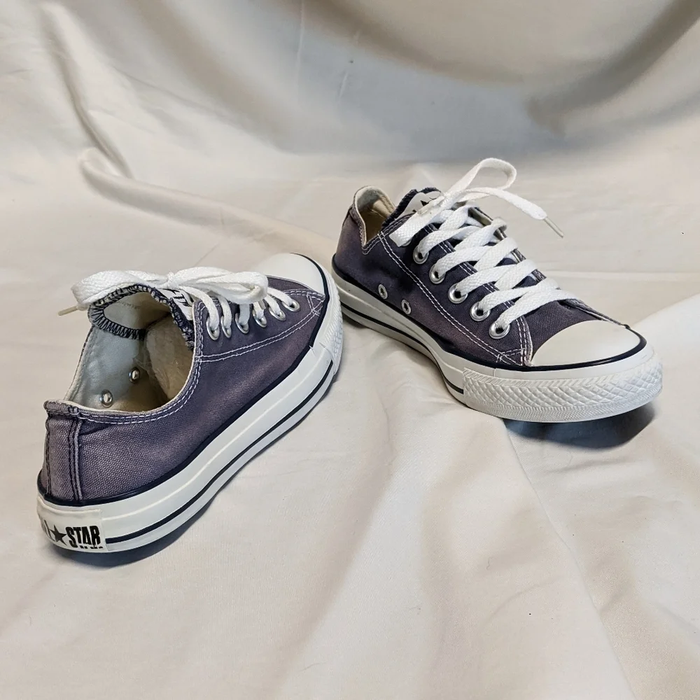 Converse - Picture 4 of 7